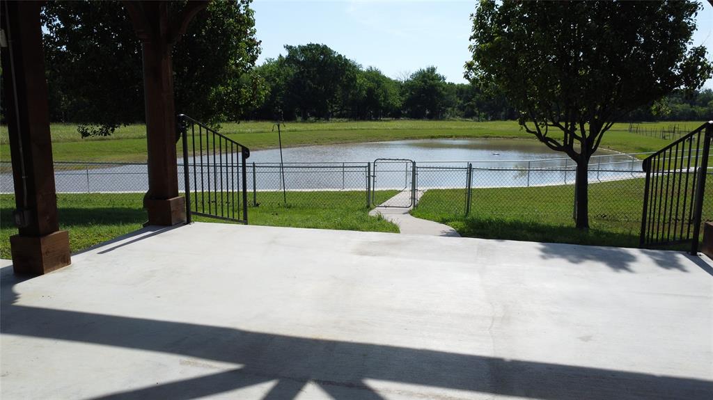 6490 Rector Road Sanger, TX 76266 - Photo 32 of 40