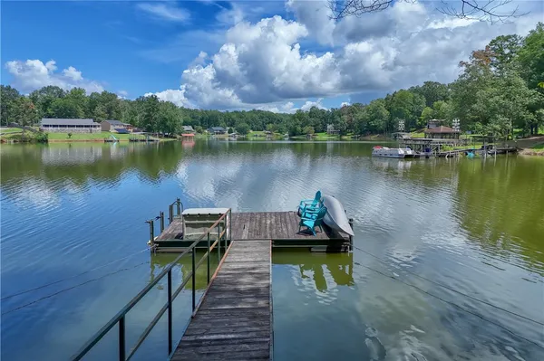 $599,900 | 150 Willow Point, Unit POINTE, Abbeville, SC 29620