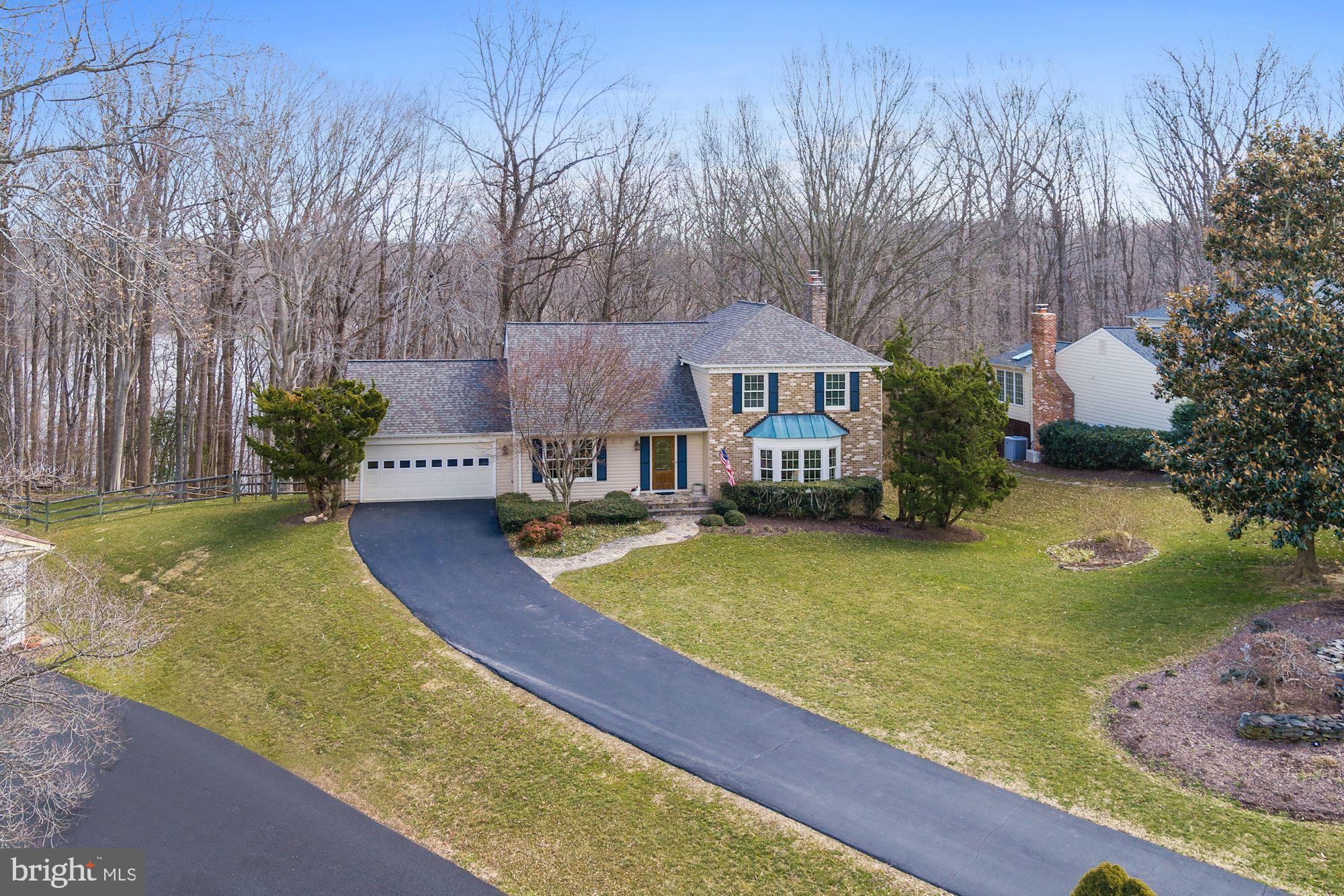 11805 Antietam Road Woodbridge, VA 22192 - Photo 5 of 54