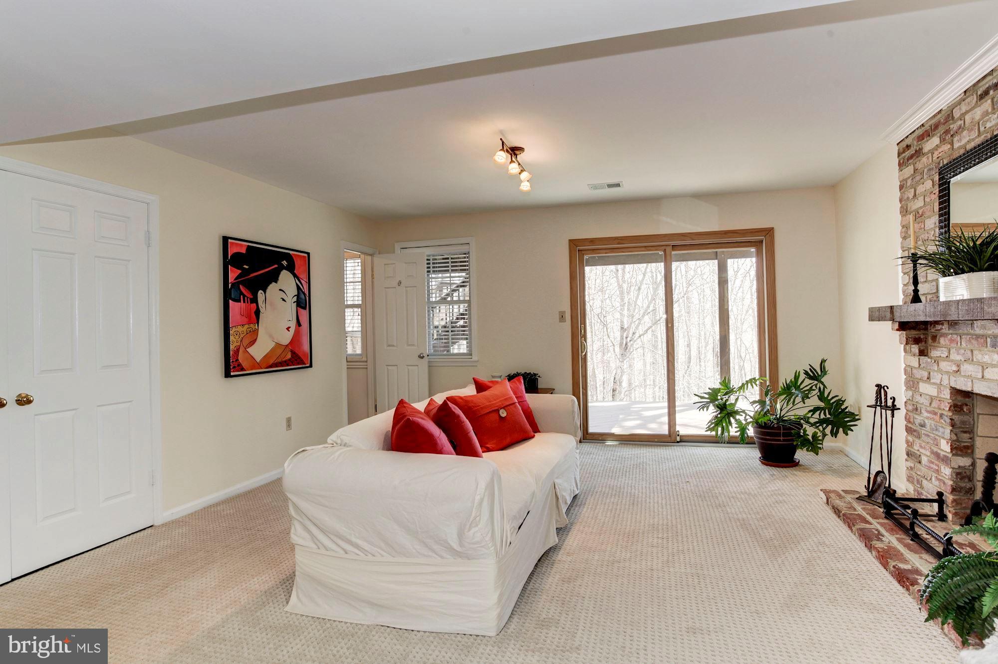 11805 Antietam Road Woodbridge, VA 22192 - Photo 45 of 54 Recreation Room
