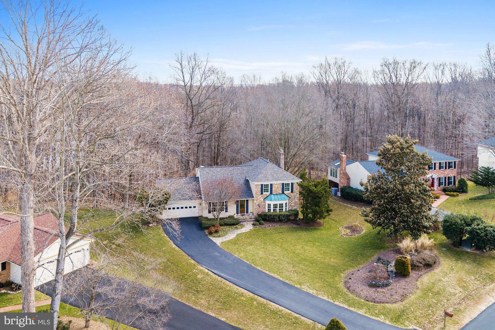 11805 Antietam Road Woodbridge, VA 22192 - Photo 6 of 54