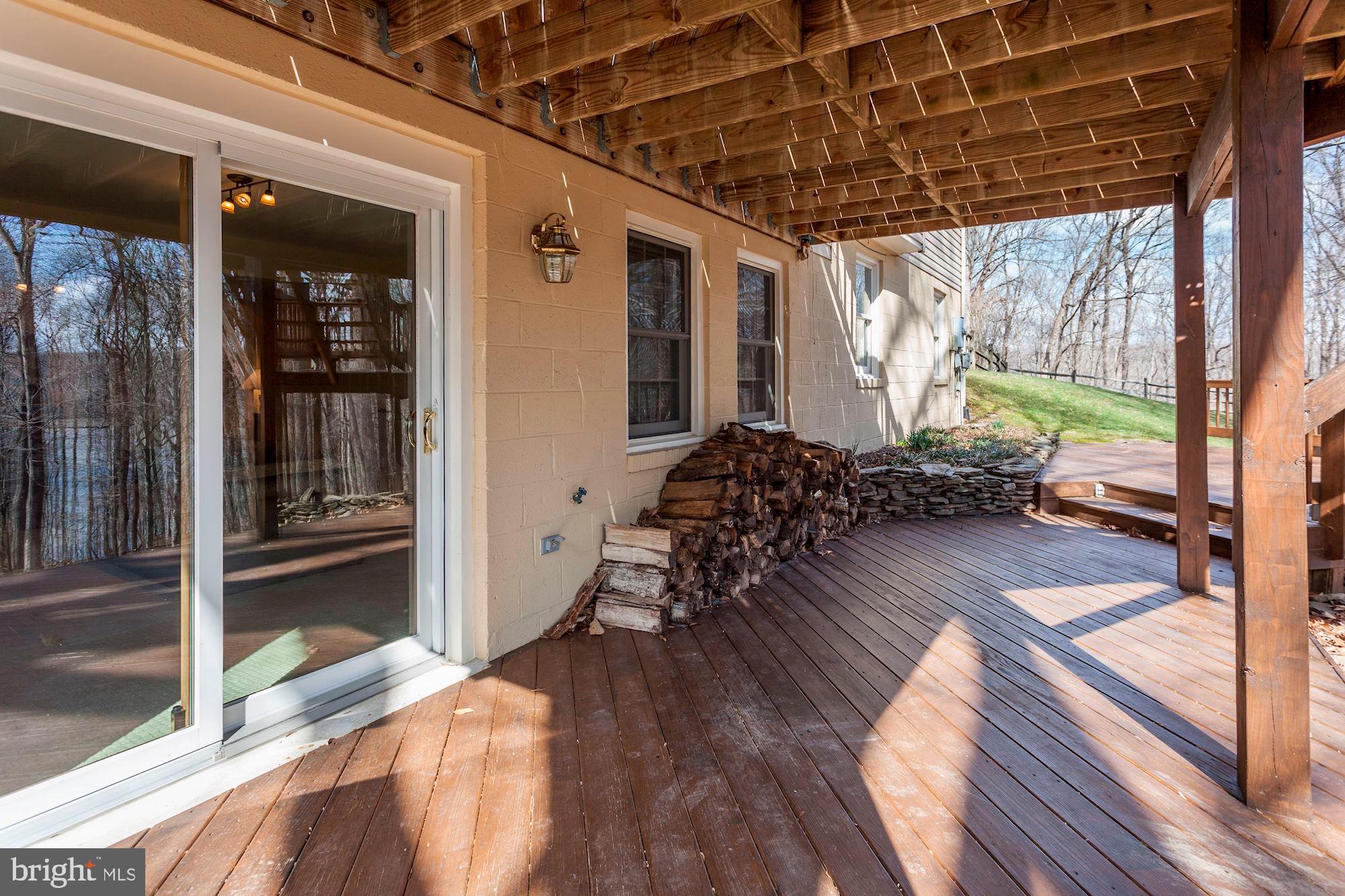 11805 Antietam Road Woodbridge, VA 22192 - Photo 52 of 54 Patio