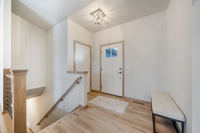 $650,000 | 2564 North Stellita Circle, De Pere, WI 54115