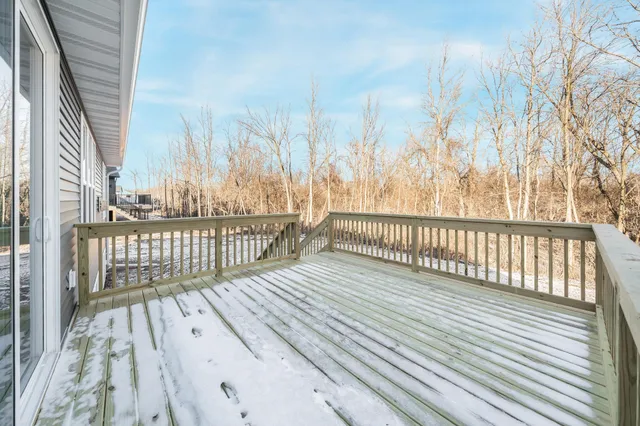 $650,000 | 2564 North Stellita Circle, De Pere, WI 54115