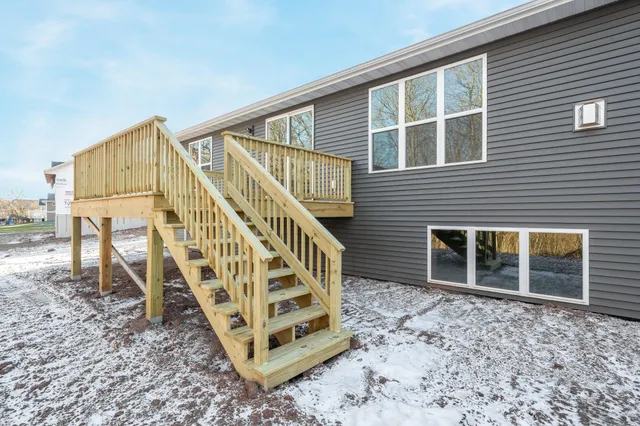 $650,000 | 2564 North Stellita Circle, De Pere, WI 54115