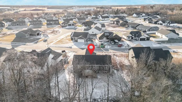 $650,000 | 2564 North Stellita Circle, De Pere, WI 54115