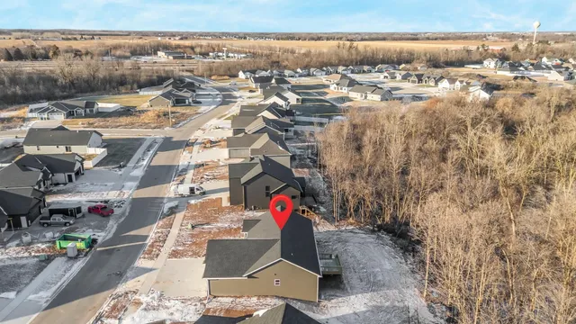 $650,000 | 2564 North Stellita Circle, De Pere, WI 54115