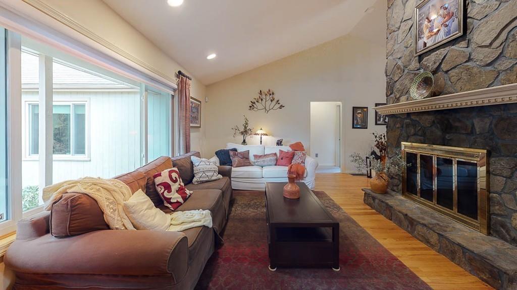 8 Holmes Road Boxford, MA 01921 - Photo 5 of 42