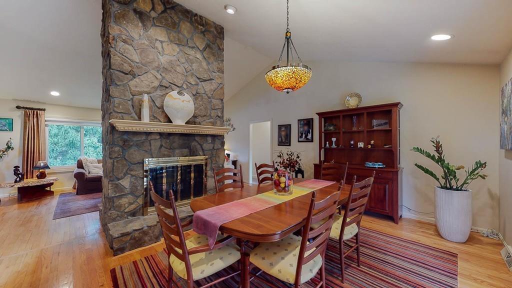 8 Holmes Road Boxford, MA 01921 - Photo 9 of 42