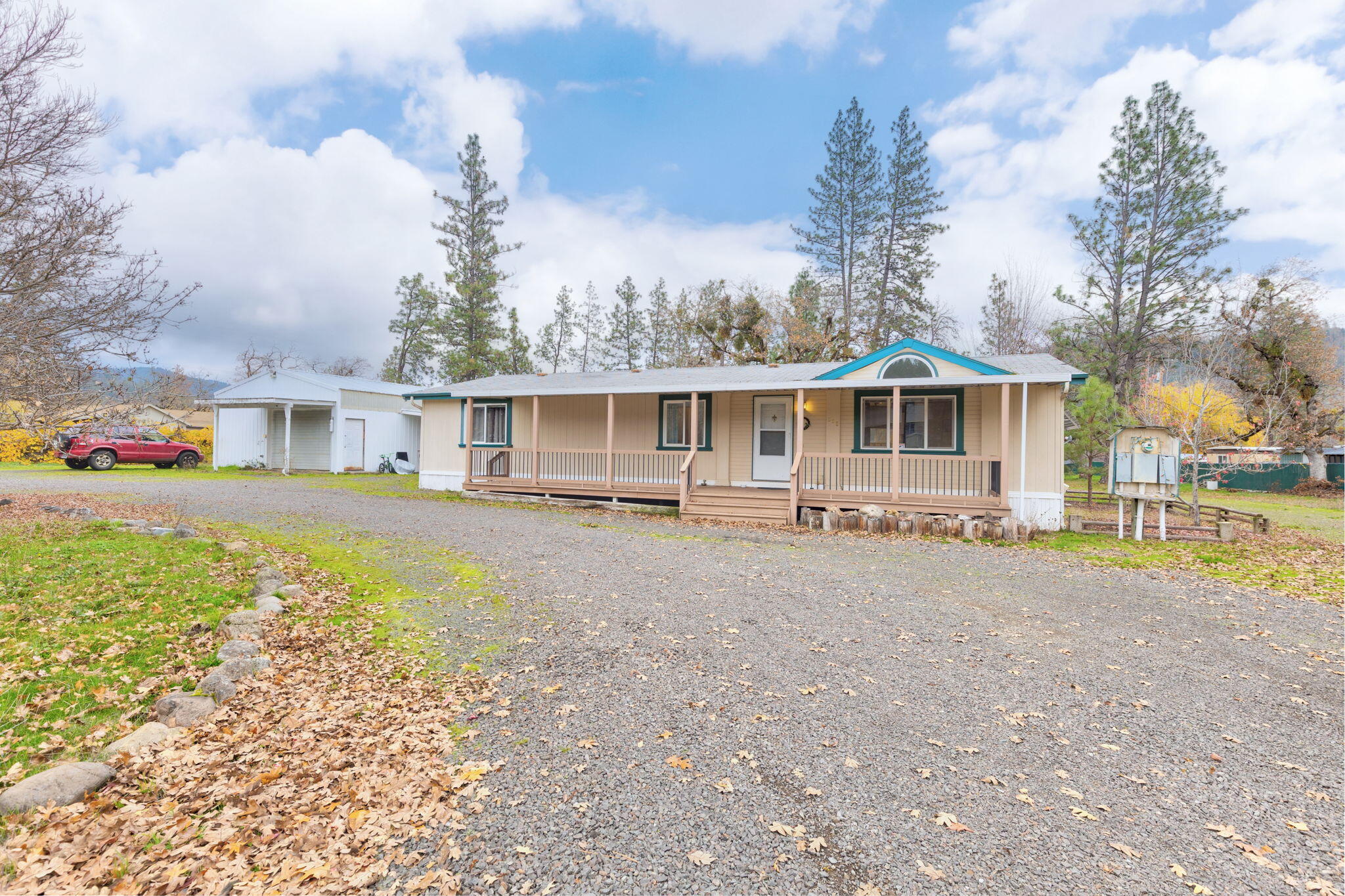 835 Ragsdale Road Trail, OR 97541 - Photo 1 of 51 Front