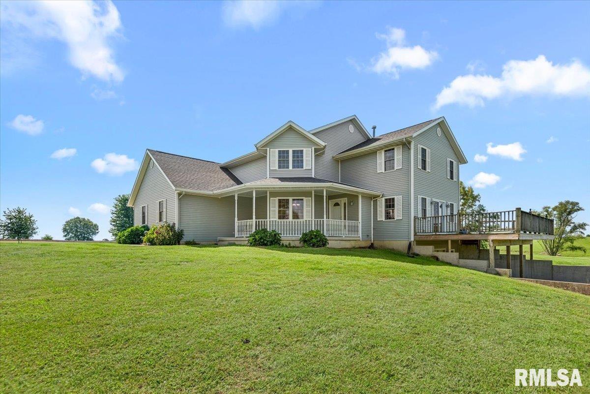 320 Timber Ridge Road Mechanicsburg, IL 62545 - Photo 2 of 57 Gallery Image 2