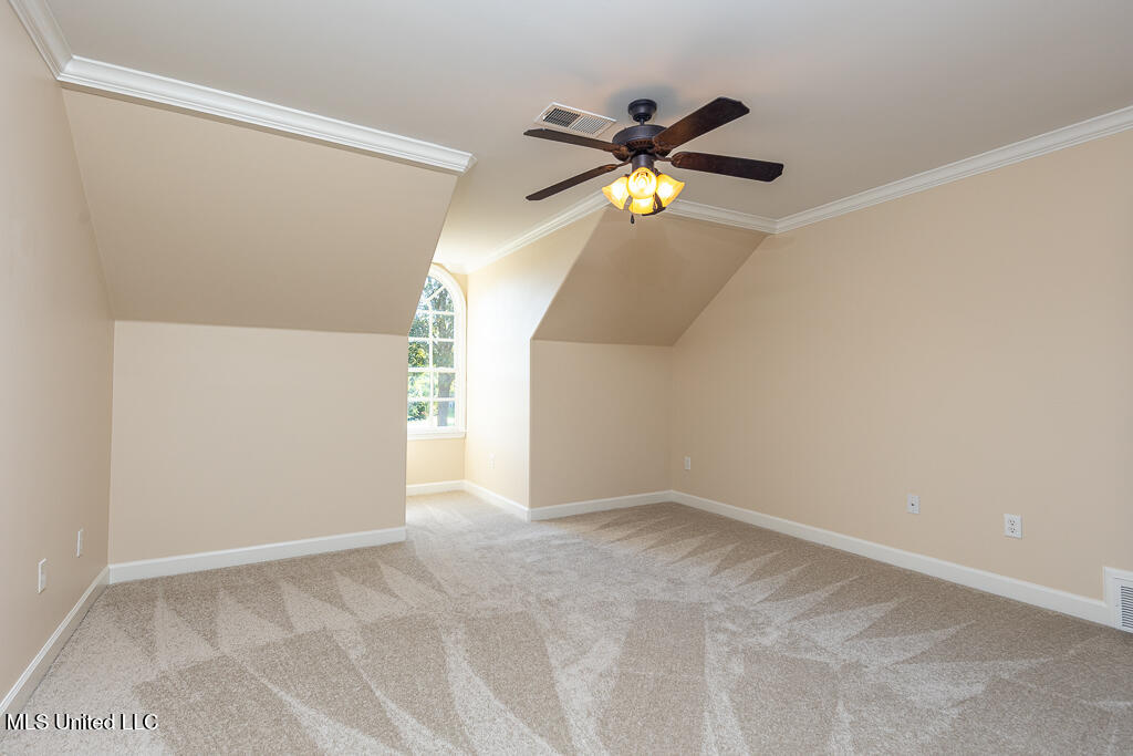 20 Surrey Loop Byhalia, MS 38611 - Photo 27 of 36 3rd Guest Bedroom