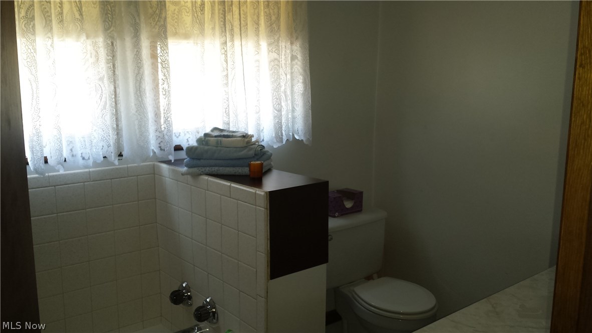 55541 National Road Bridgeport, OH 43912 - Photo 12 of 16 Gallery Image 12