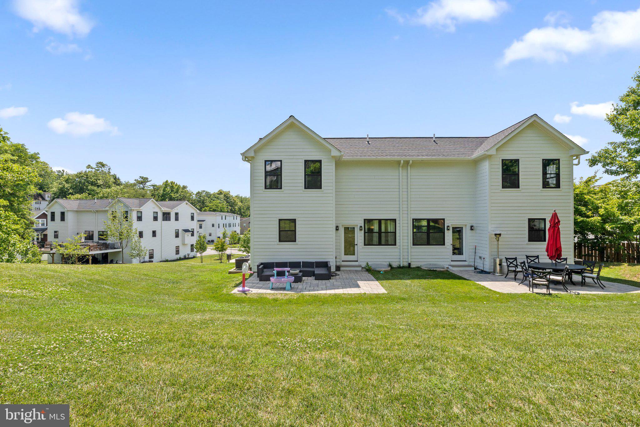 985 Henry Avenue Wayne, PA 19087 - Photo 27 of 28 Charming home with lush green backdrop.