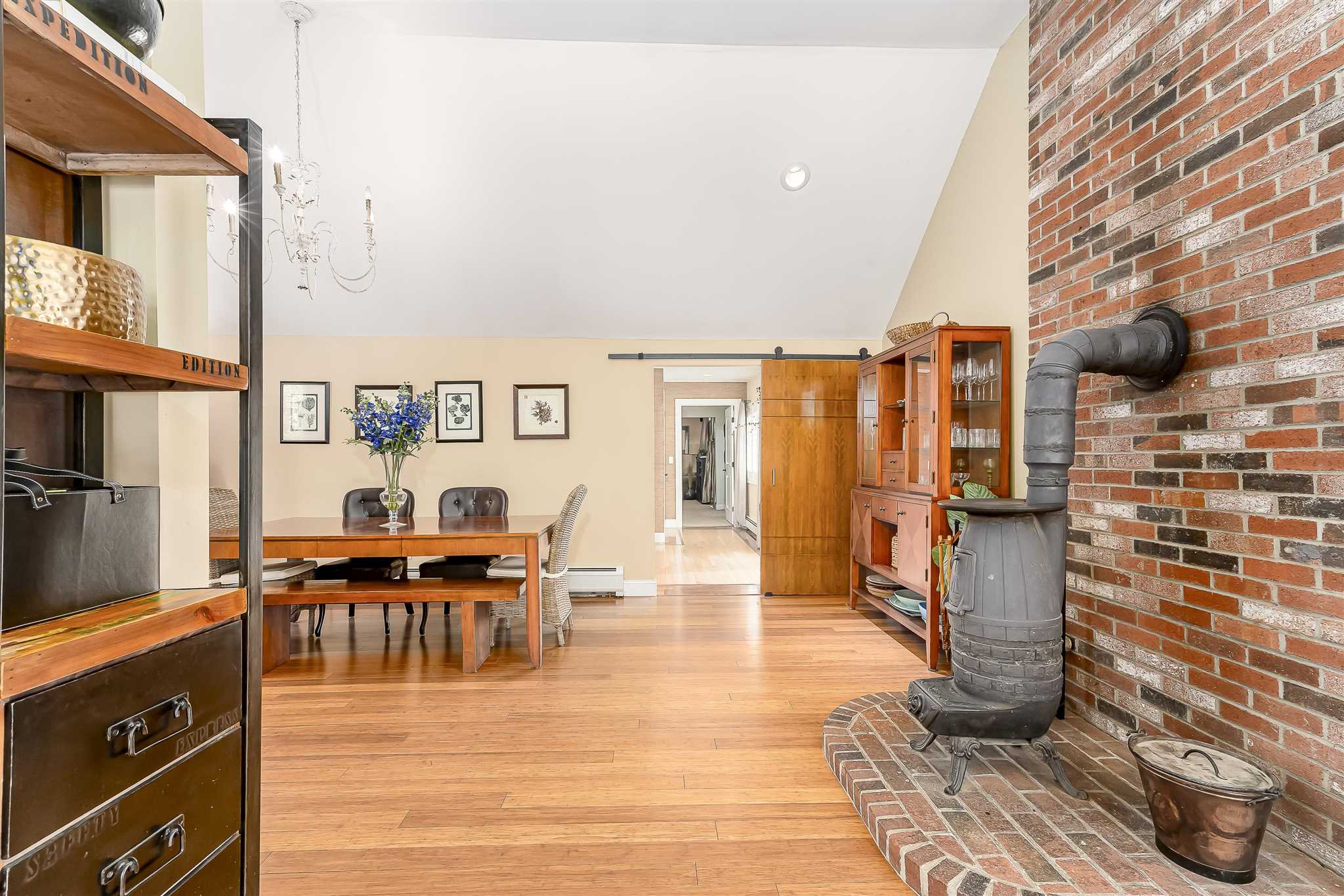 34 West Chamberlain Road Merrimack, NH 03054 - Photo 13 of 40