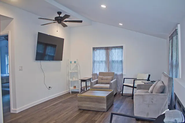 $379,900 | 93402 Lee Street, Dowagiac, MI 49047