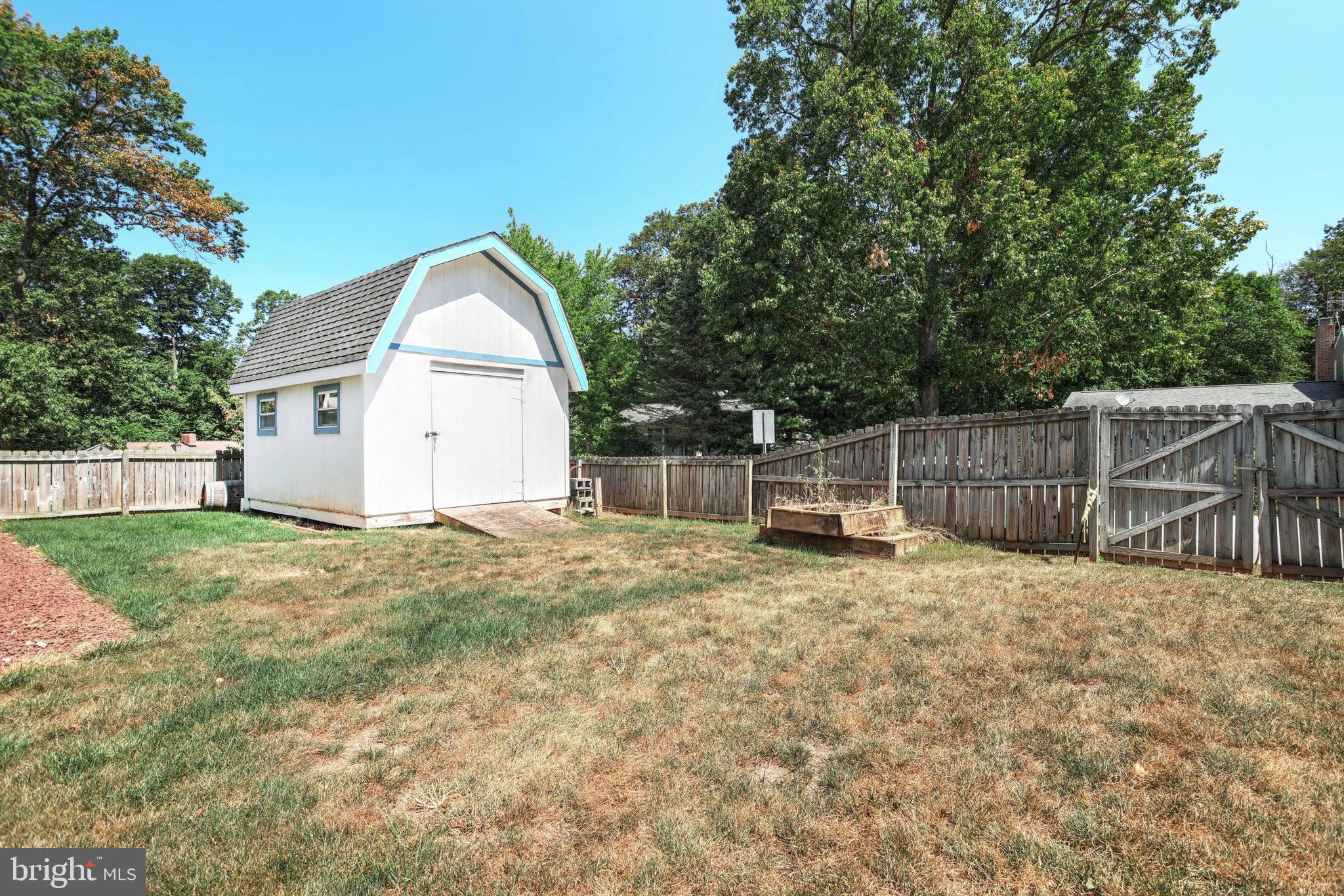 42 Washington Road New Freedom, PA 17349 - Photo 4 of 52 Gallery Image 4