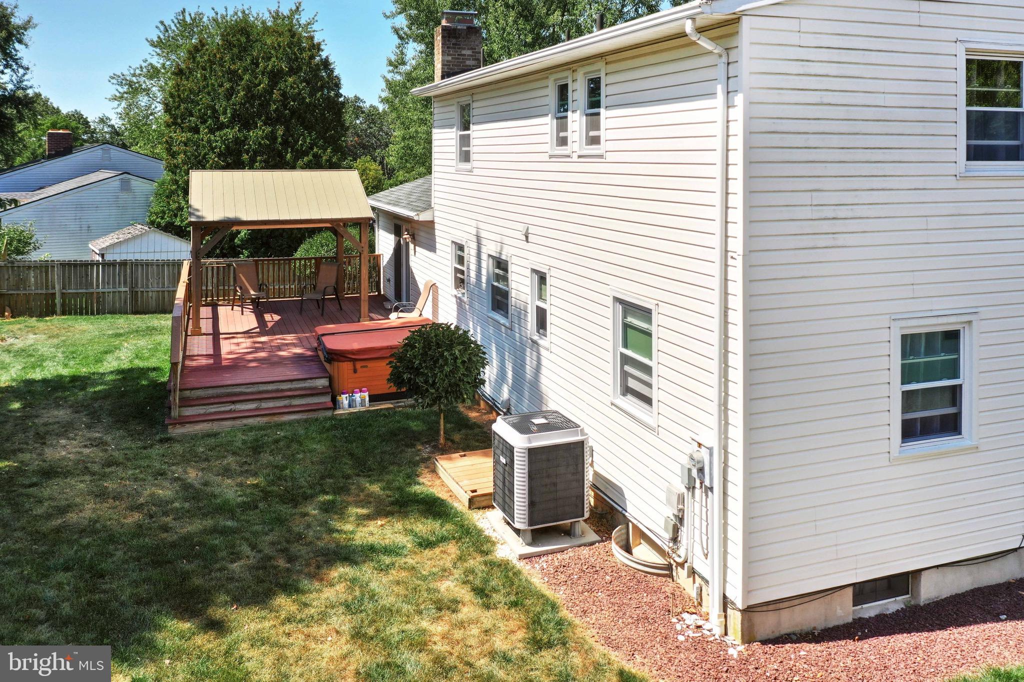 42 Washington Road New Freedom, PA 17349 - Photo 5 of 52 Gallery Image 5