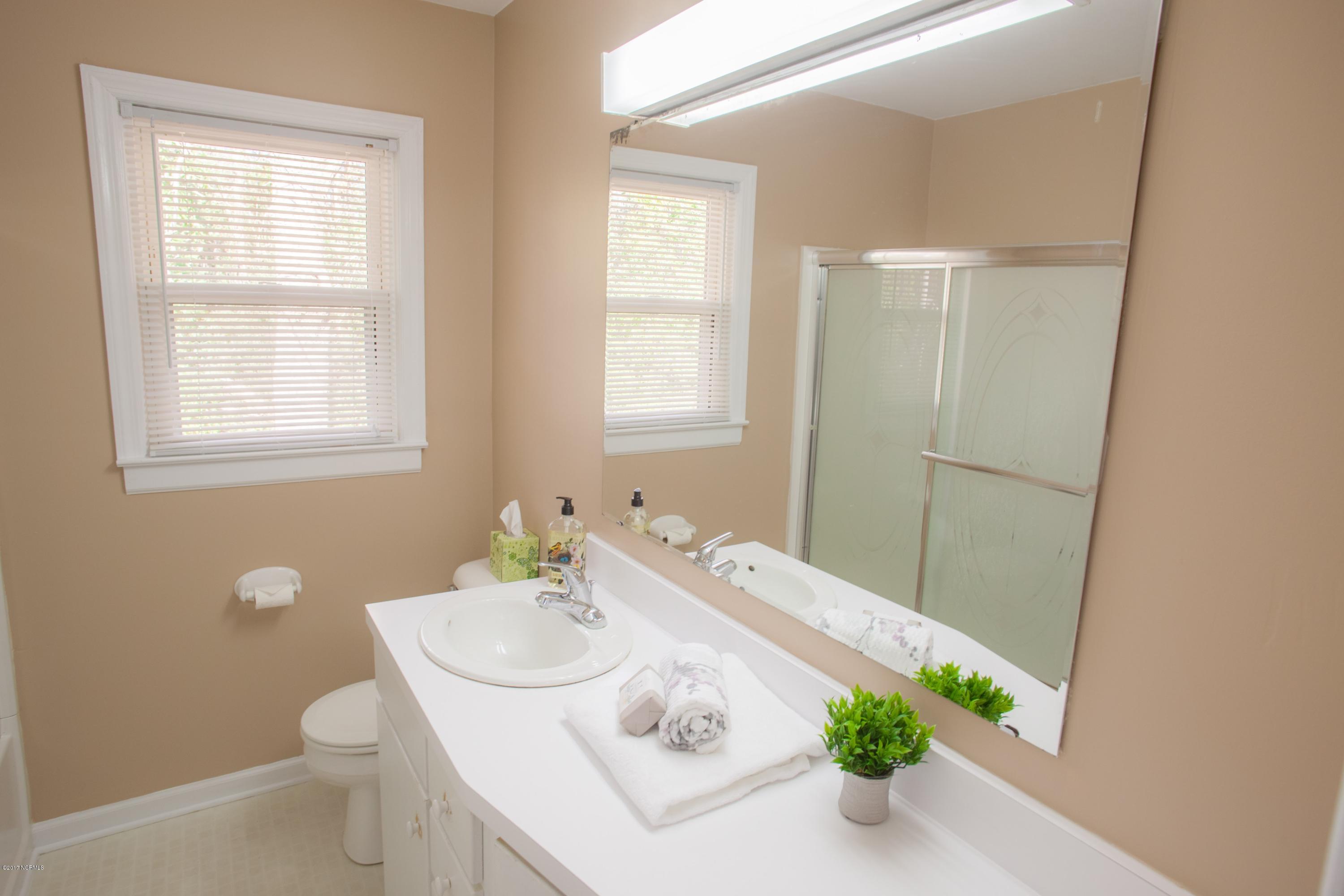 5327 Andover Road Wilmington, NC 28403 - Photo 16 of 26 5327 Andover-Med Res-13