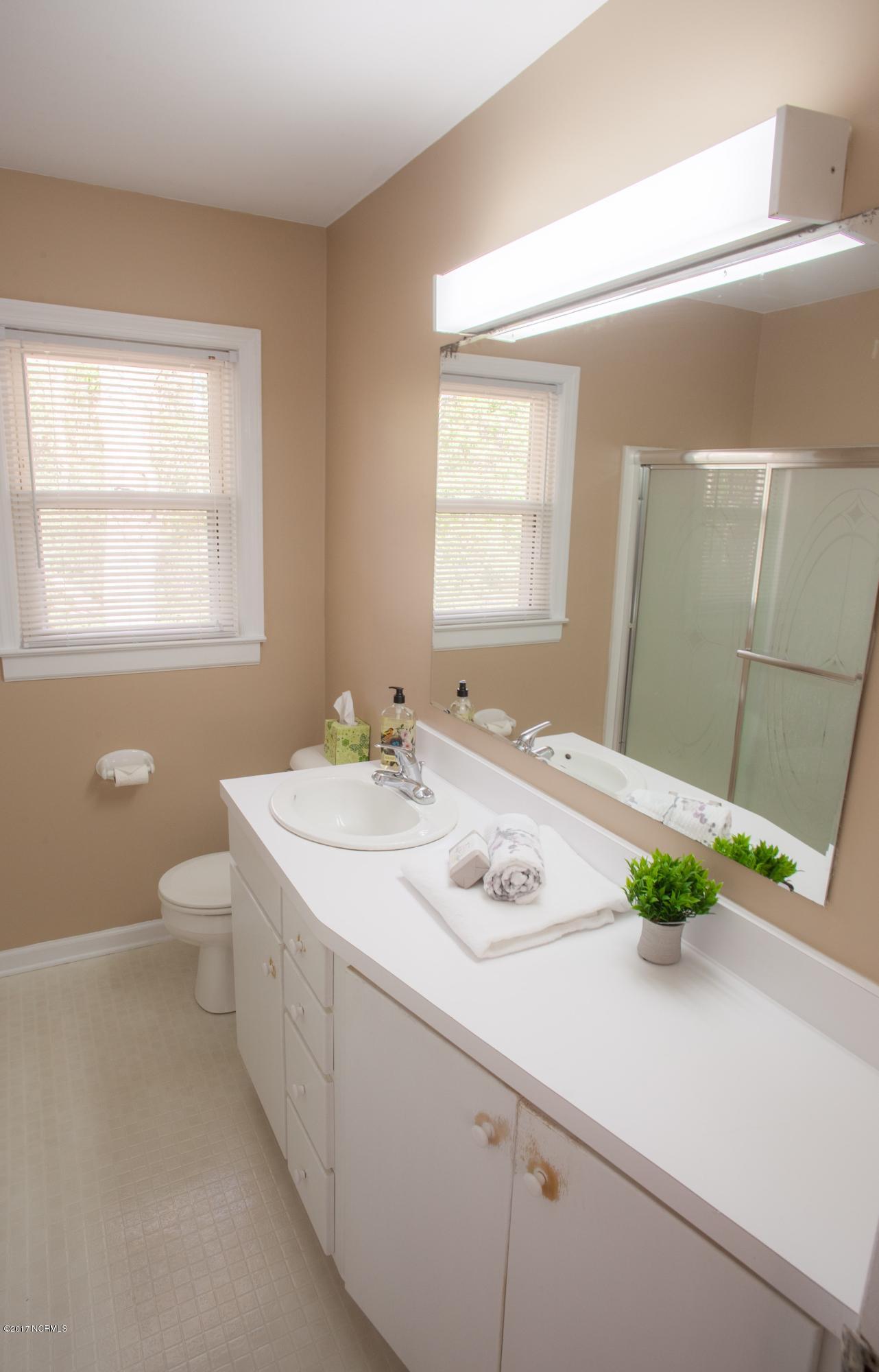 5327 Andover Road Wilmington, NC 28403 - Photo 17 of 26 5327 Andover-Med Res-11