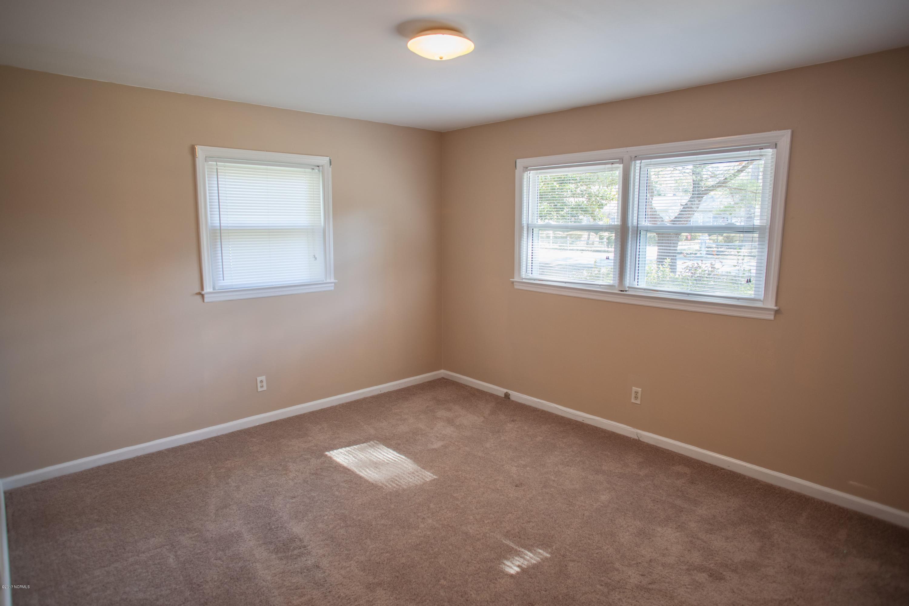 5327 Andover Road Wilmington, NC 28403 - Photo 21 of 26 5327 Andover-Med Res-15