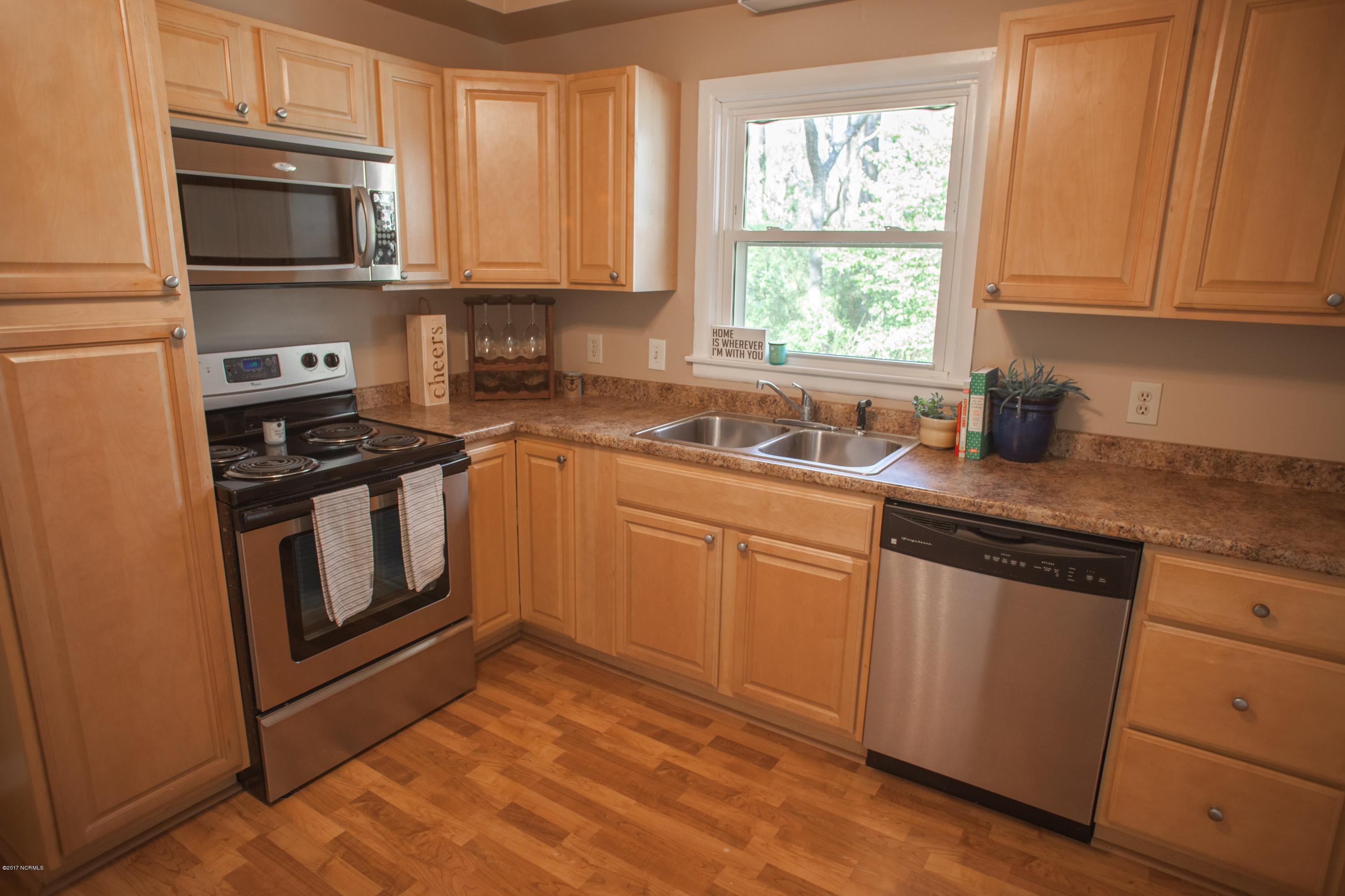 5327 Andover Road Wilmington, NC 28403 - Photo 9 of 26 5327 Andover-Med Res-4