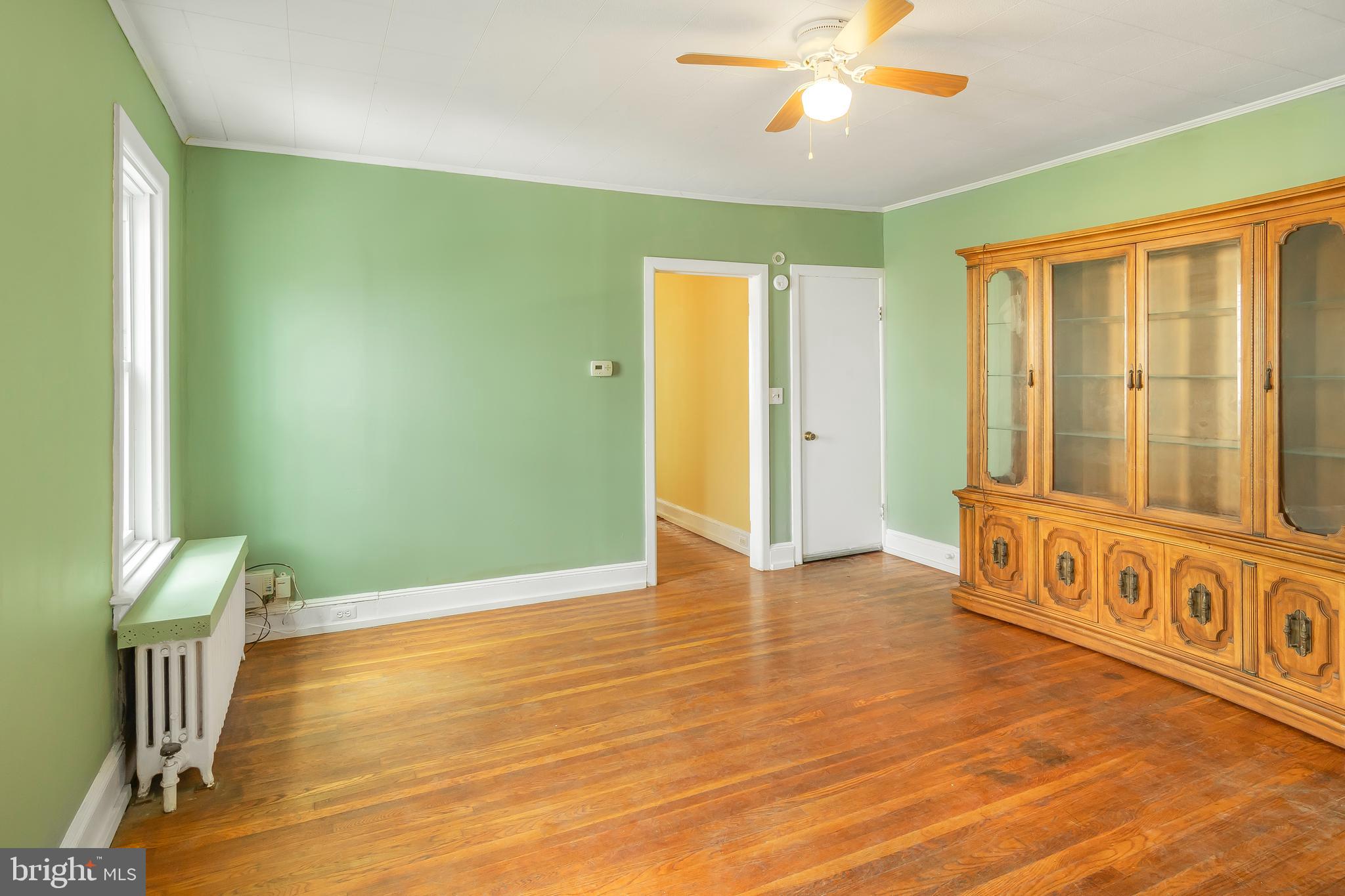 41 Stout Avenue Ewing, NJ 08638 - Photo 8 of 17