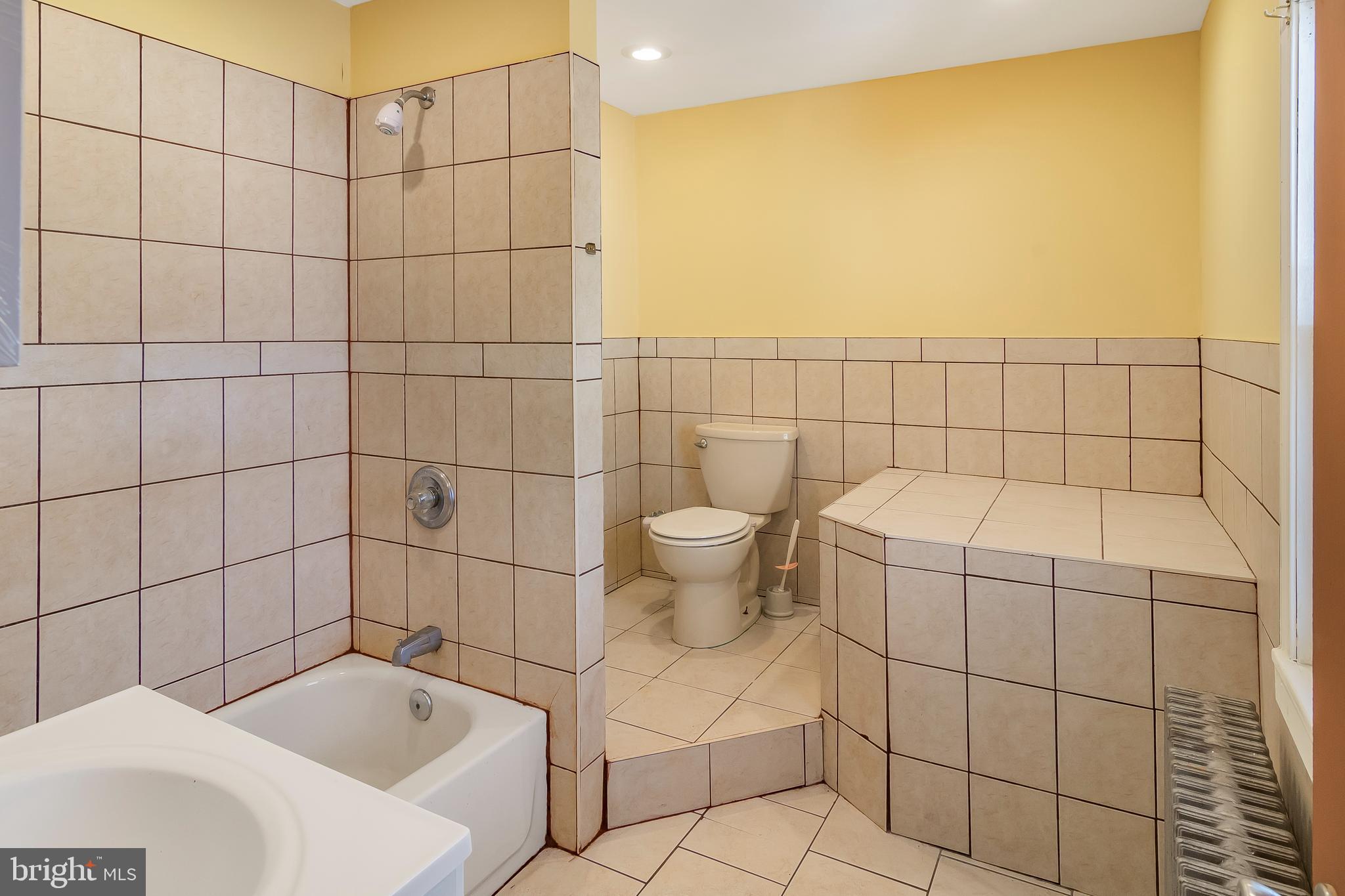 41 Stout Avenue Ewing, NJ 08638 - Photo 10 of 17