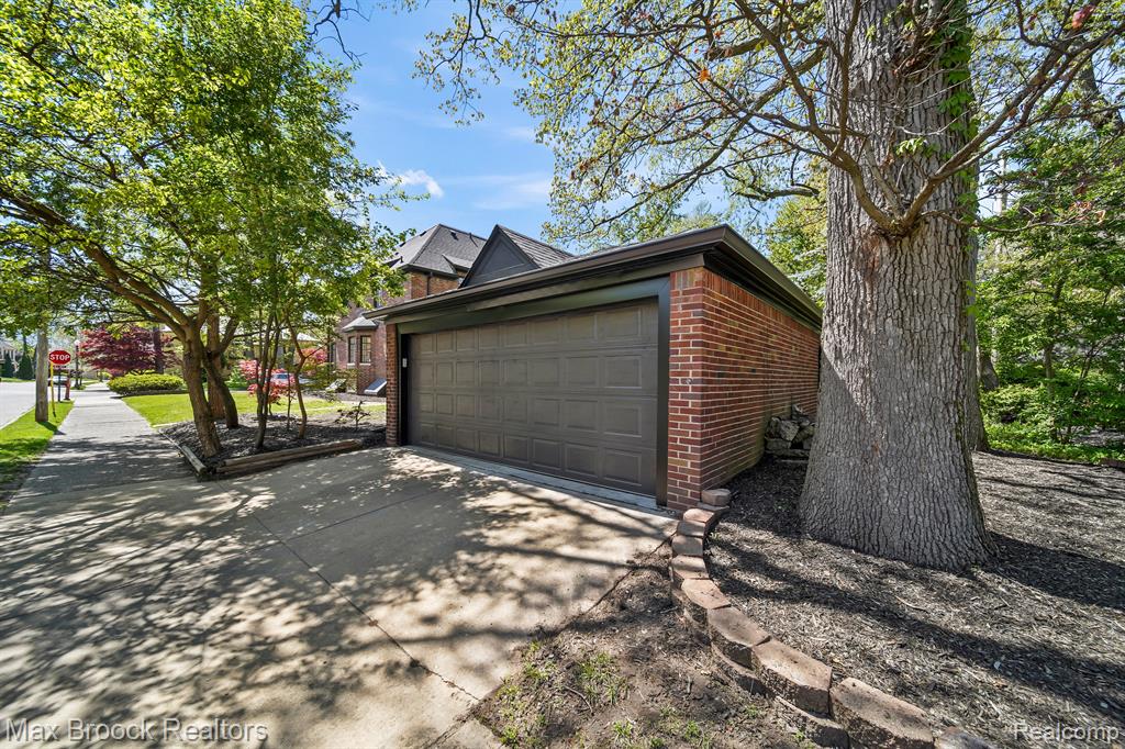 19566 Canterbury Road Detroit, MI 48221 - Photo 65 of 76 Gallery Image 65