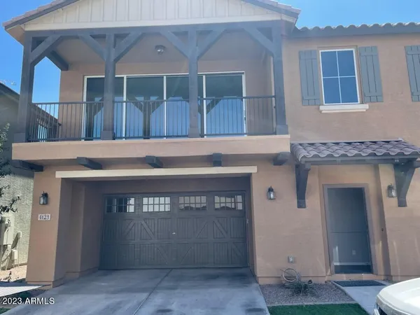 $2,600 | 4123 East Toledo Street, Gilbert, AZ 85295