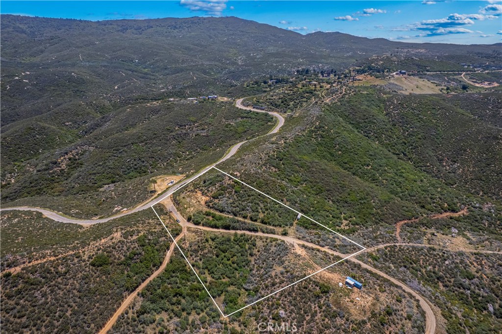 48910 Twin Pines Road Banning, CA 92220 - Photo 10 of 12 a view of a yard