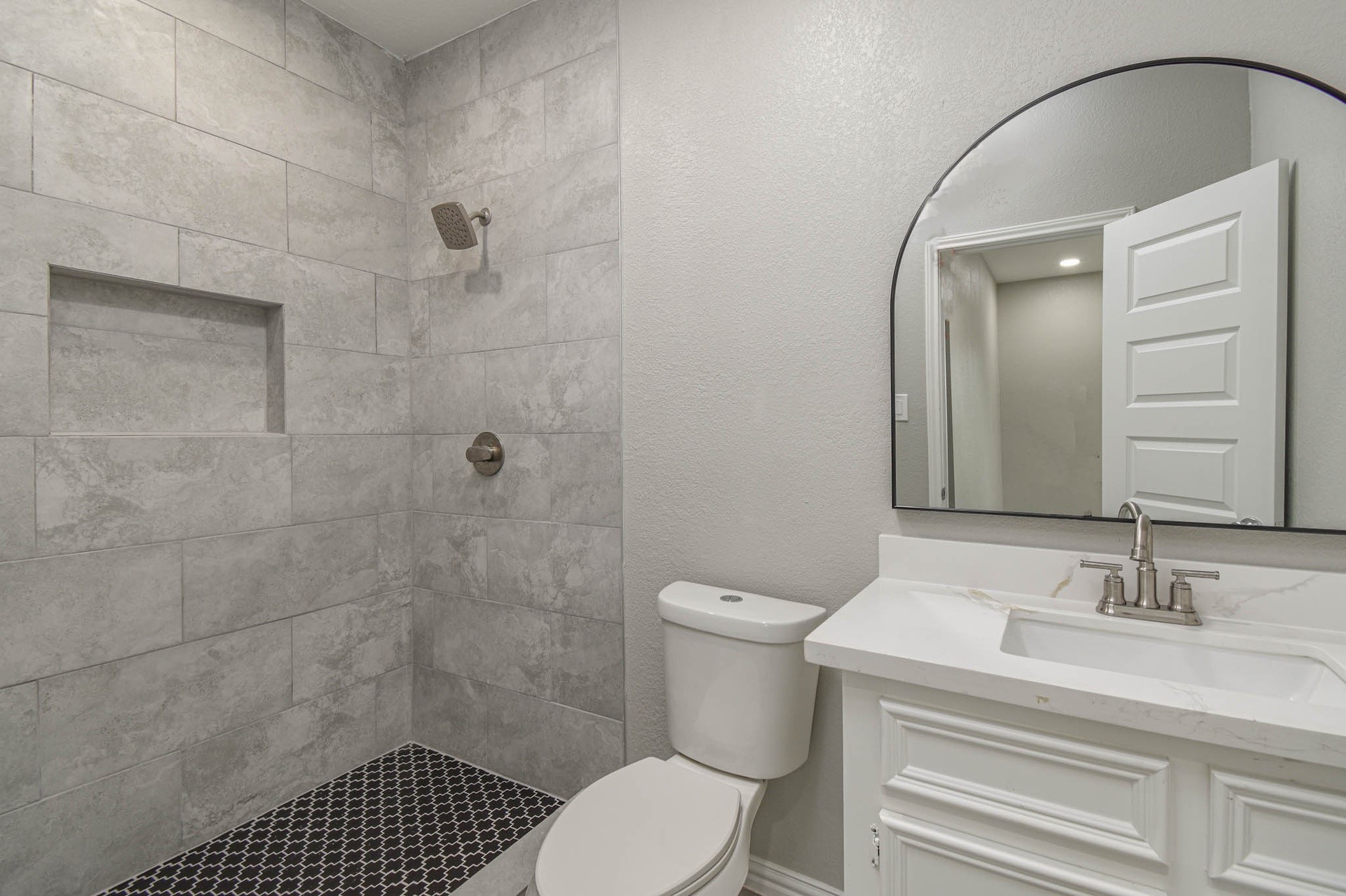 3709 Gager Street, Unit 2 Houston, TX 77093 - Photo 7 of 9