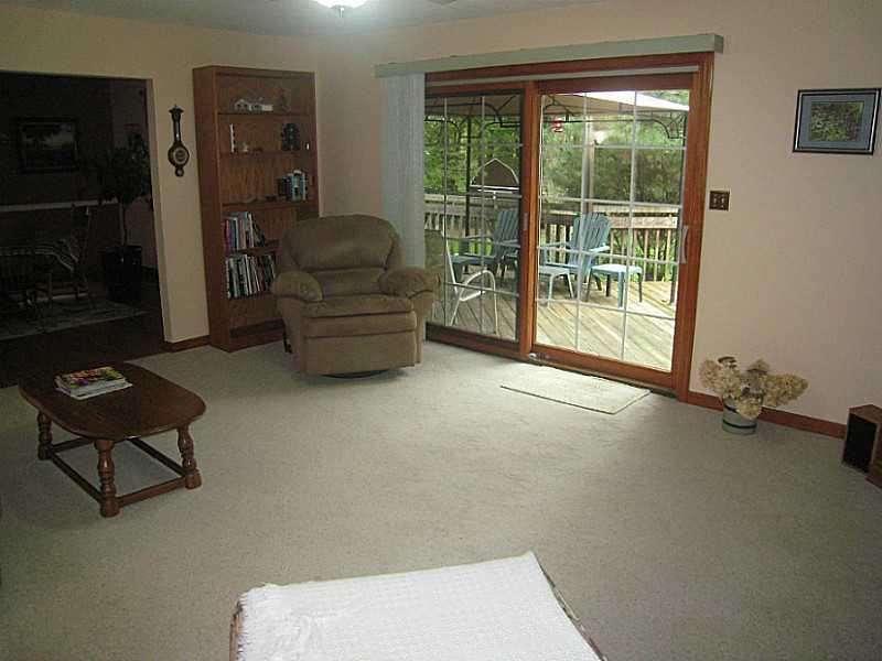 300 Brookside Road Baden, PA 15005 - Photo 21 of 25 Living Room.