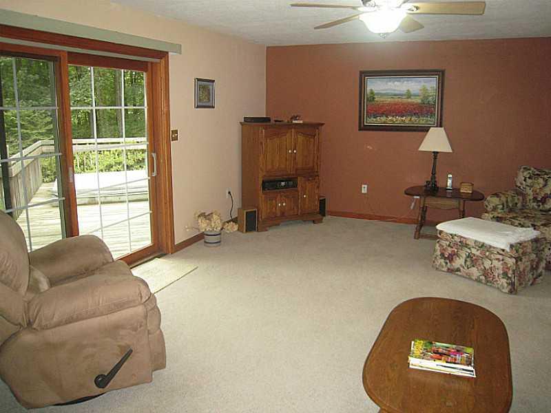 300 Brookside Road Baden, PA 15005 - Photo 7 of 25 Living Room.