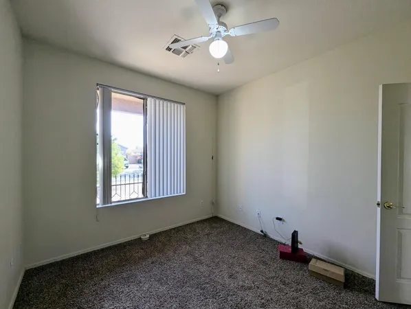 $1,898 | 5770 West Golden Lane, Glendale, AZ 85302