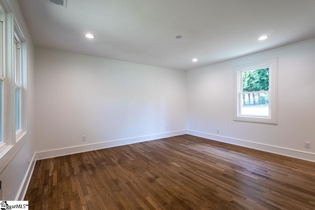 116 Garrett Street Fountain Inn, SC 29644 - Photo 6 of 26 Gallery Image 6