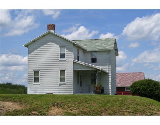 1124 Pittsburgh Road Uniontown, PA 15401 - Photo 1 of 11 Exterior Front.