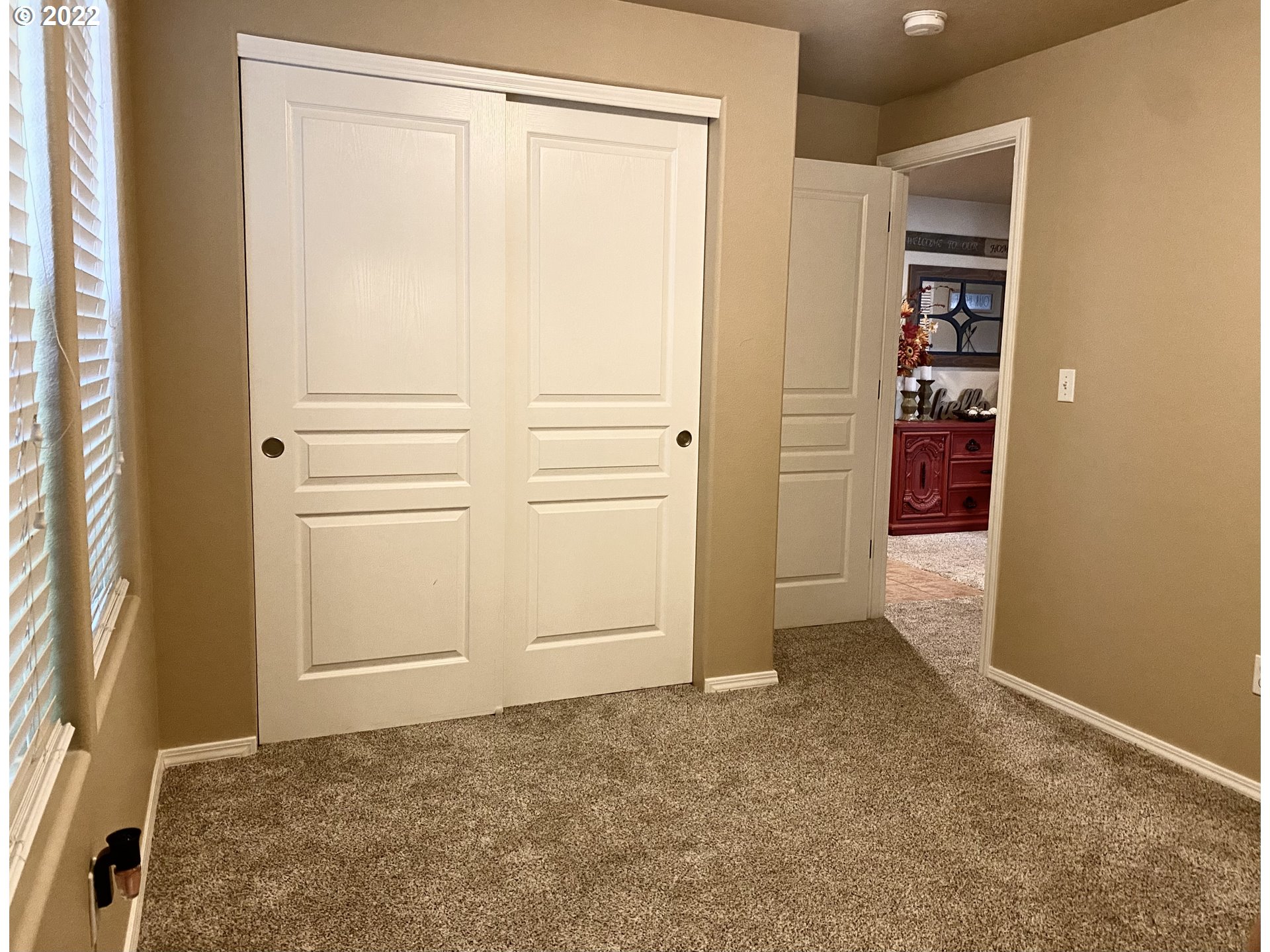 558 South 48th Place Springfield, OR 97478 - Photo 3 of 18
