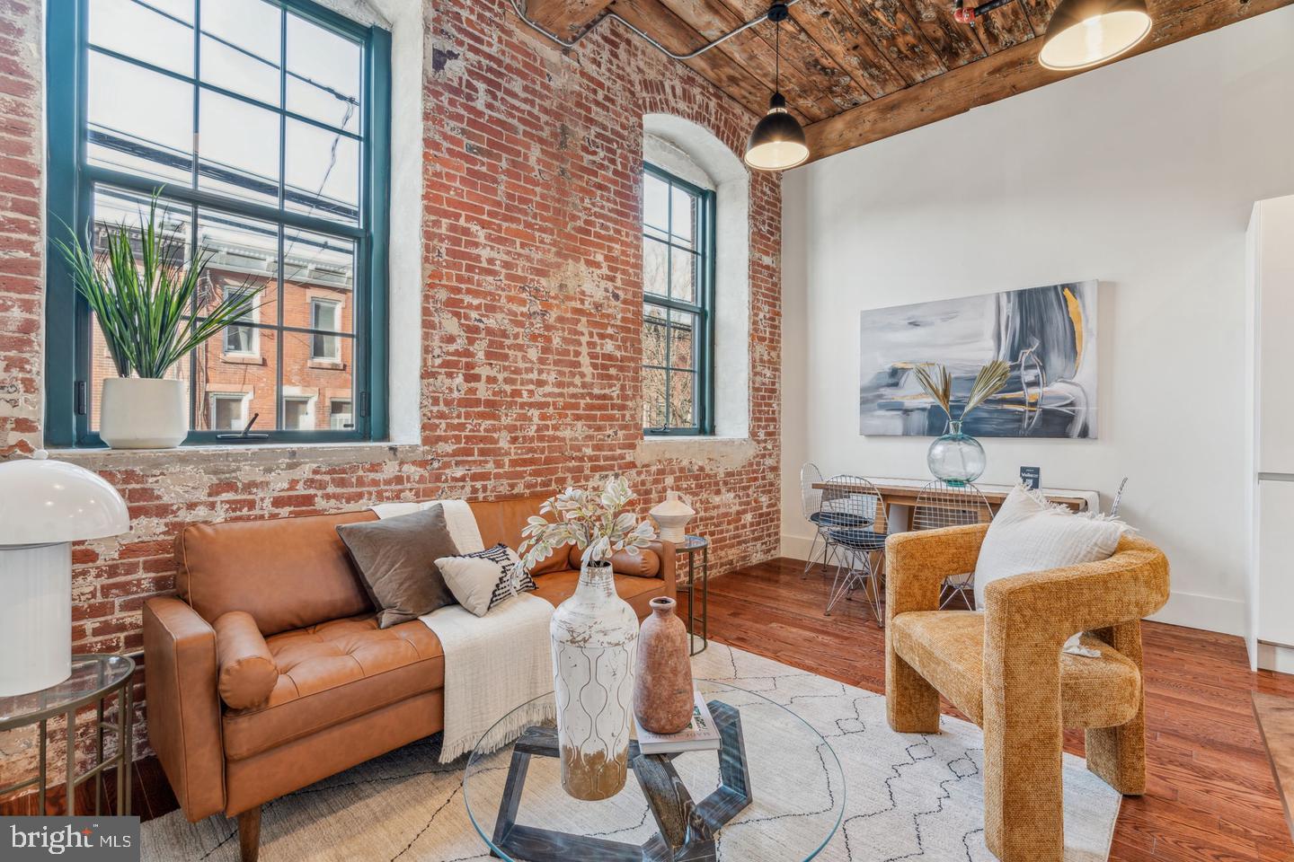 1801 North Howard Street, Unit 101 Philadelphia, PA 19122 - Photo 2 of 24