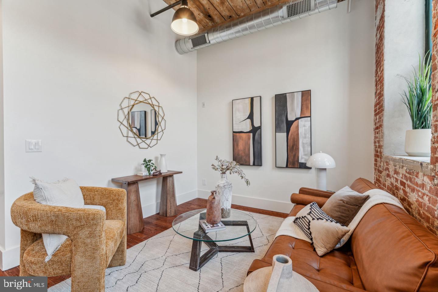 1801 North Howard Street, Unit 101 Philadelphia, PA 19122 - Photo 4 of 24