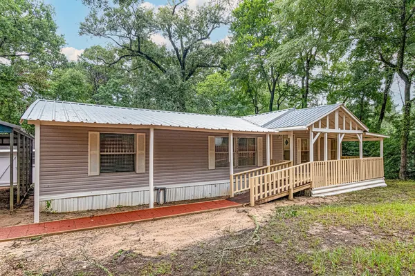 $197,000 | 121 Circle Oak Drive, Point Blank, TX 77364