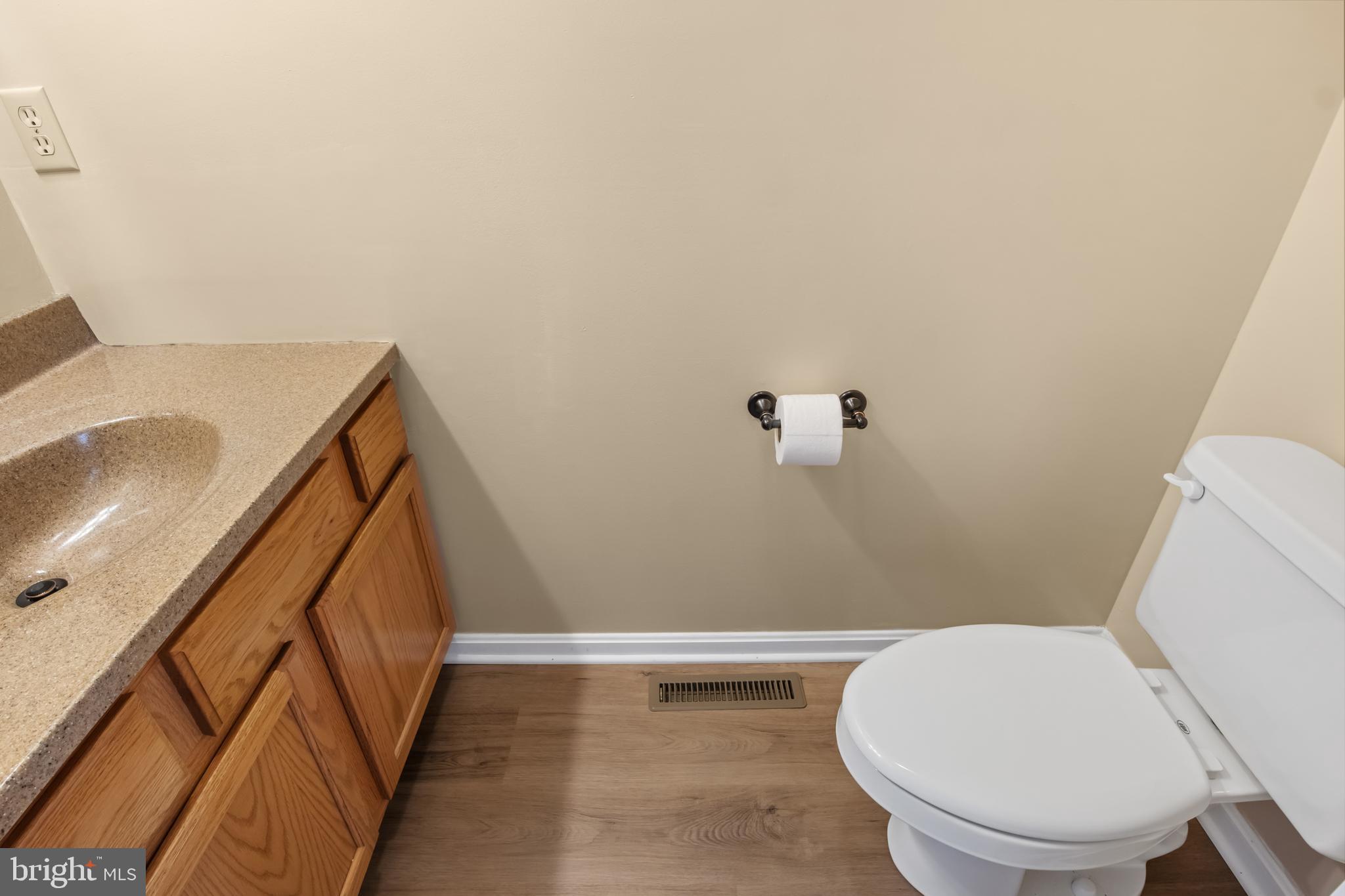 351 Poplar Road Dillsburg, PA 17019 - Photo 13 of 71 FIRST FLOOR HALF BATH