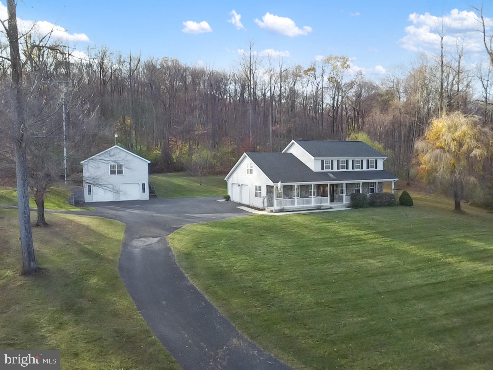 351 Poplar Road Dillsburg, PA 17019 - Photo 2 of 71 Gallery Image 2