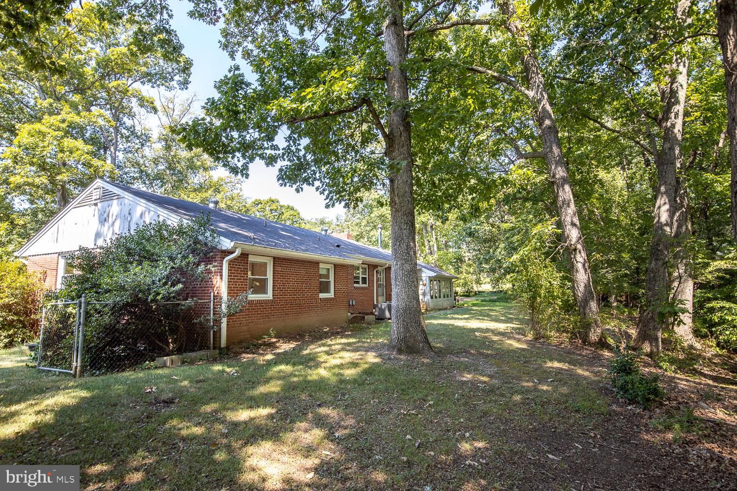 18338 Sharon Road Triangle, VA 22172 - Photo 23 of 24