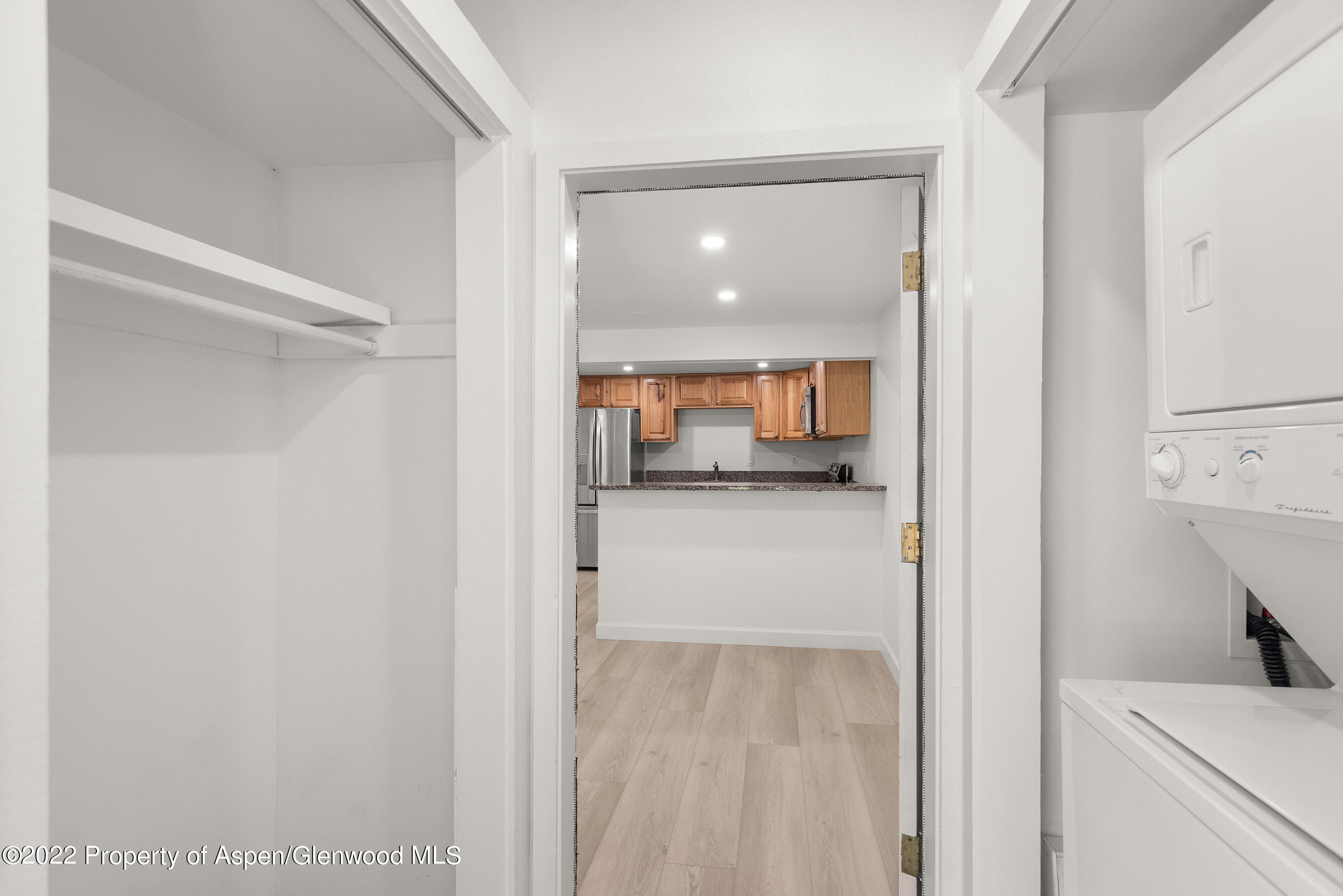 373 Sopris Creek Road, Unit 10 Basalt, CO 81621 - Photo 12 of 24 Foyer