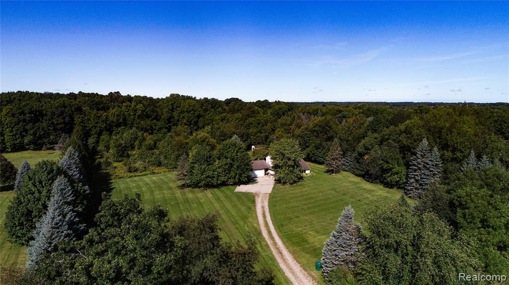 4606 Bill Road Durand, MI 48429 - Photo 3 of 61