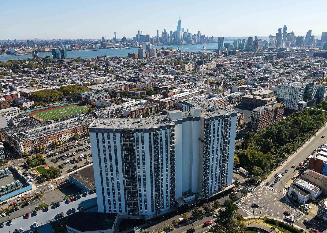 100 Manhattan Avenue, Unit 907, Union City, NJ 07087 Compass