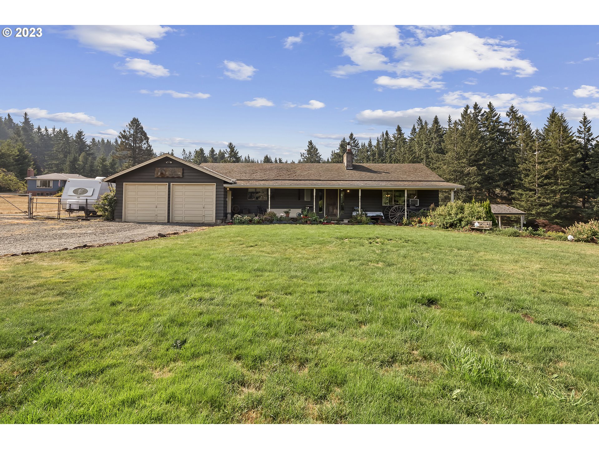 18320 Southeast Vogel Road Damascus, OR 97089 - Photo 1 of 48