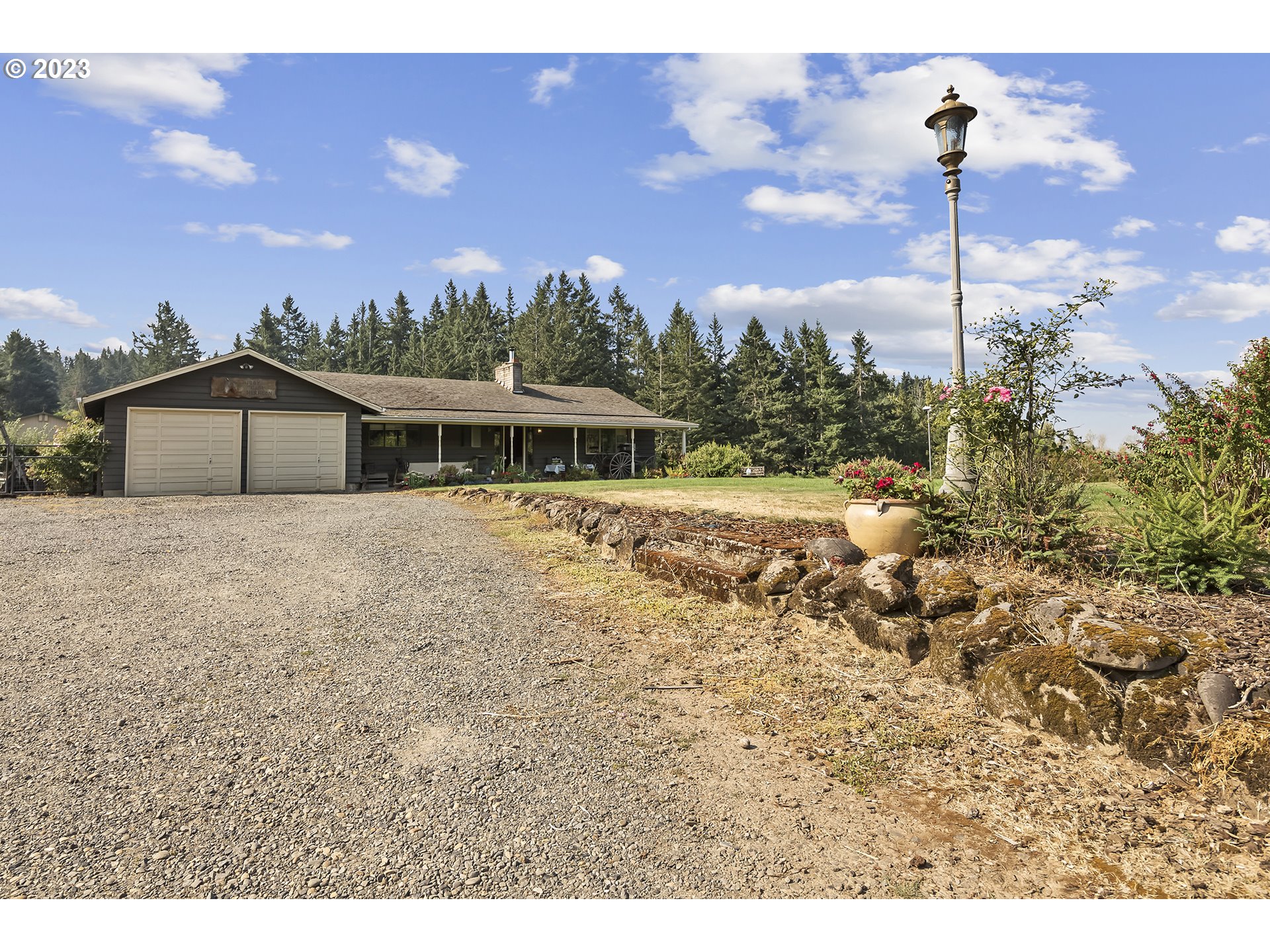 18320 Southeast Vogel Road Damascus, OR 97089 - Photo 3 of 48