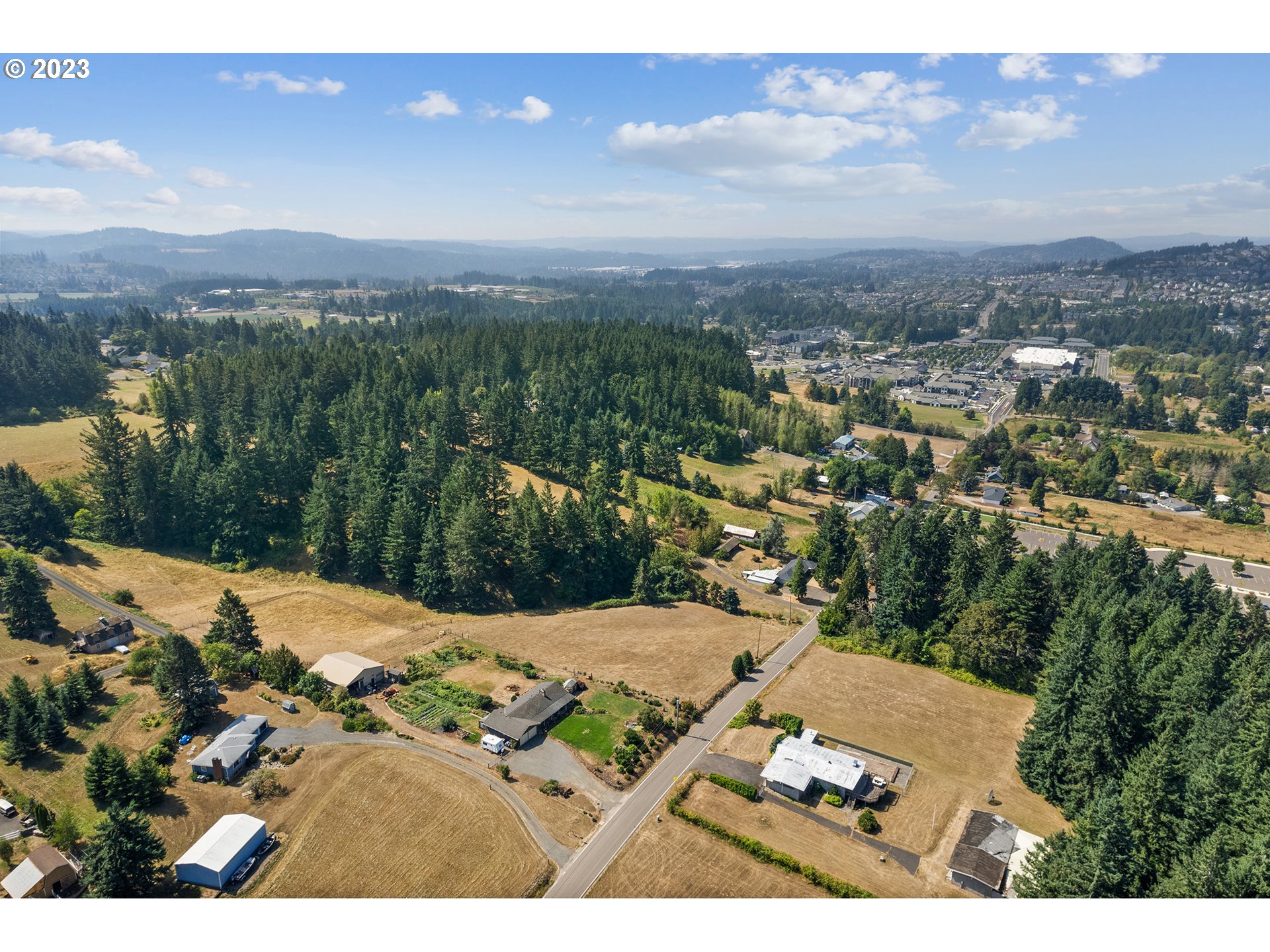 18320 Southeast Vogel Road Damascus, OR 97089 - Photo 41 of 48